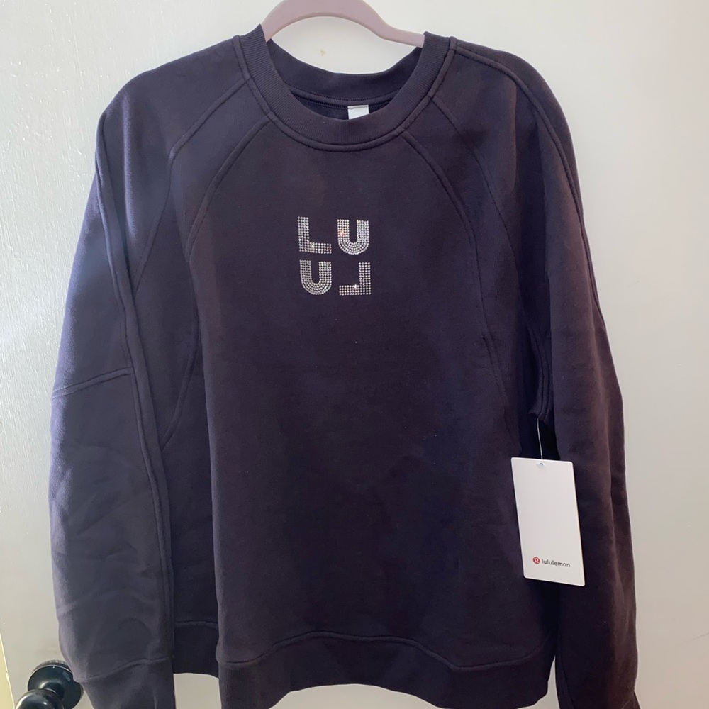 lululemon Scuba Oversized Hip-Length Pullover
Jewelled